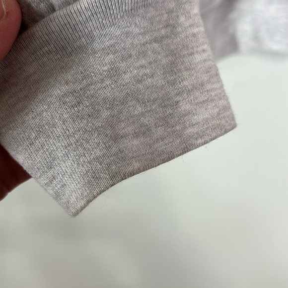 Peanuts Light Grey Cute Light Up Ugly Christmas Crew Neck Sweater Size L - Picture 7 of 7